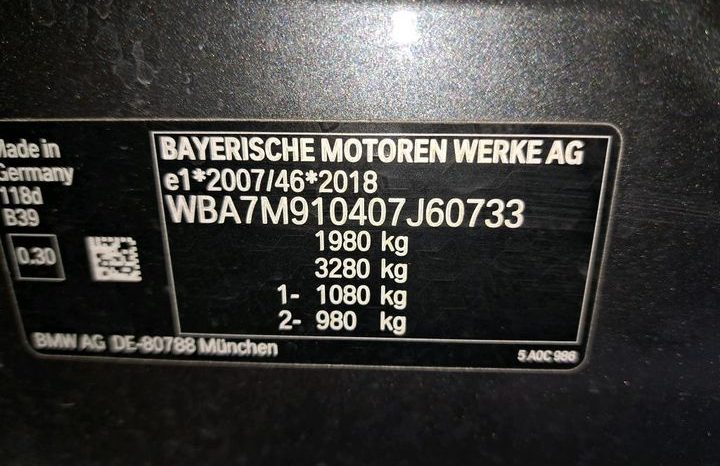 
								2021 BMW Serie 1 118d 150 ch M sport full									